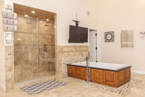Tiny photo for 1810 Cardinal Court, Pontiac, IL 61764 (MLS # 12631372)