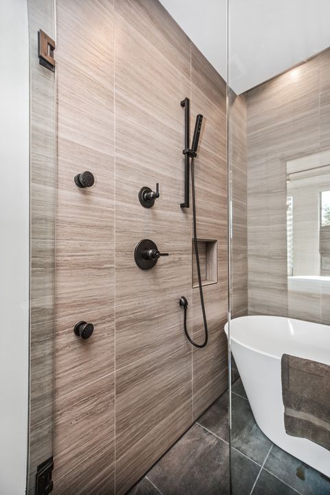 Tiny photo for 6523 S Minerva Avenue #3, Chicago, IL 60637 (MLS # 12521894)