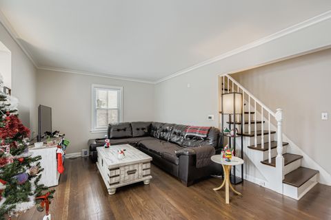 Tiny photo for 1433 Bristol Avenue, Westchester, IL 60154 (MLS # 12515964)