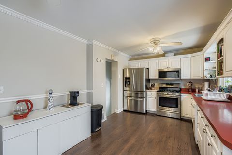 Tiny photo for 1433 Bristol Avenue, Westchester, IL 60154 (MLS # 12515964)