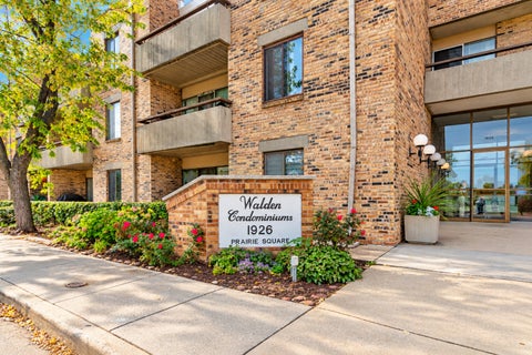 Tiny photo for 1926 PRAIRIE Square #215B, Schaumburg, IL 60173 (MLS # 12798233)