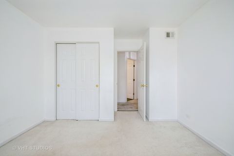 Tiny photo for 602 Muskegan Court #602, Vernon Hills, IL 60061 (MLS # 12403781)