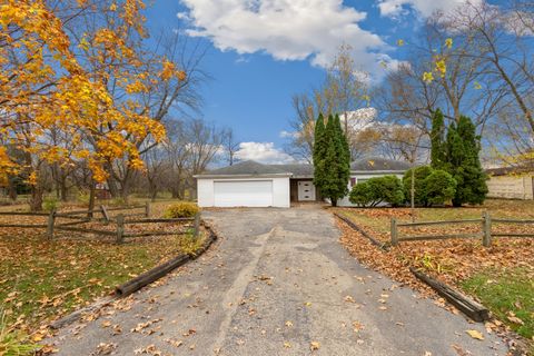 A home in Franklin Grove