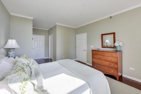 Tiny photo for 1122 N Dearborn Street #18i, Chicago, IL 60610 (MLS # 12458042)