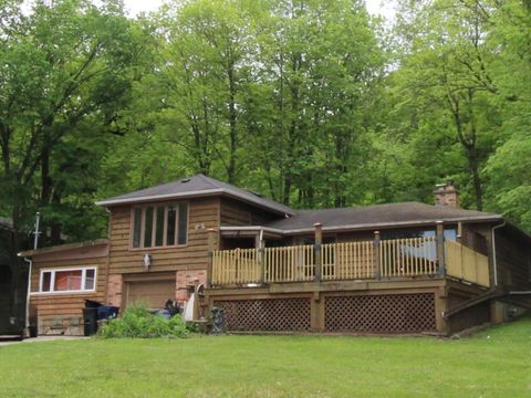 Photo of 1843 N River Road, Algonquin, IL 60102 (MLS # 12650856)