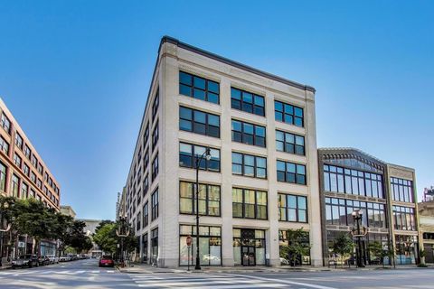 2303 S Michigan Avenue 209 Chicago IL 60616