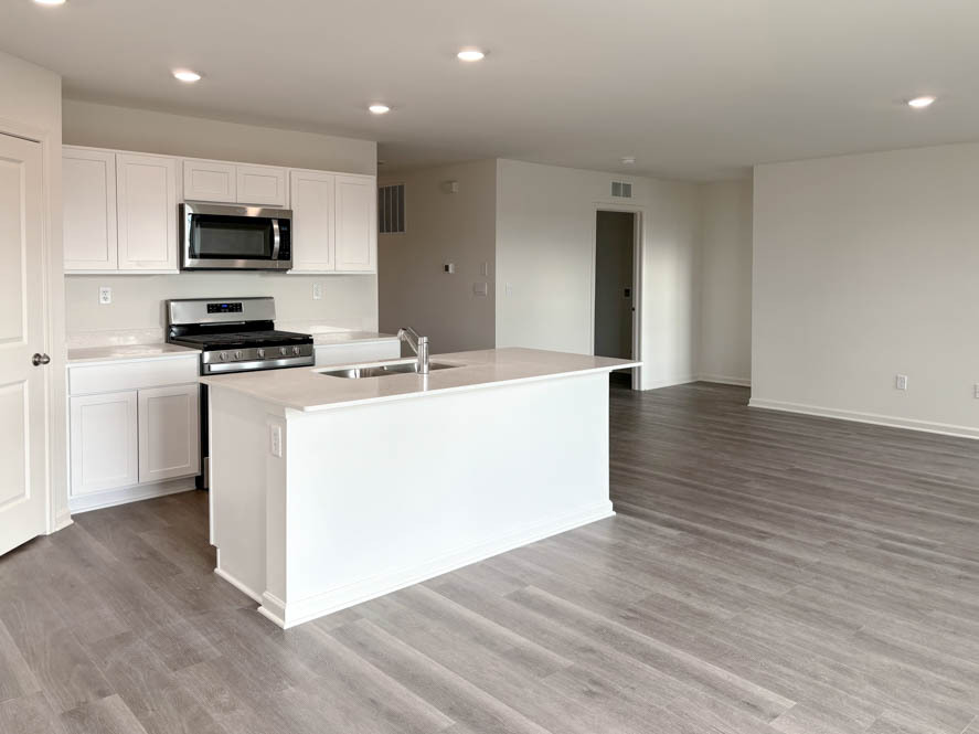 2277 Redwood Trail