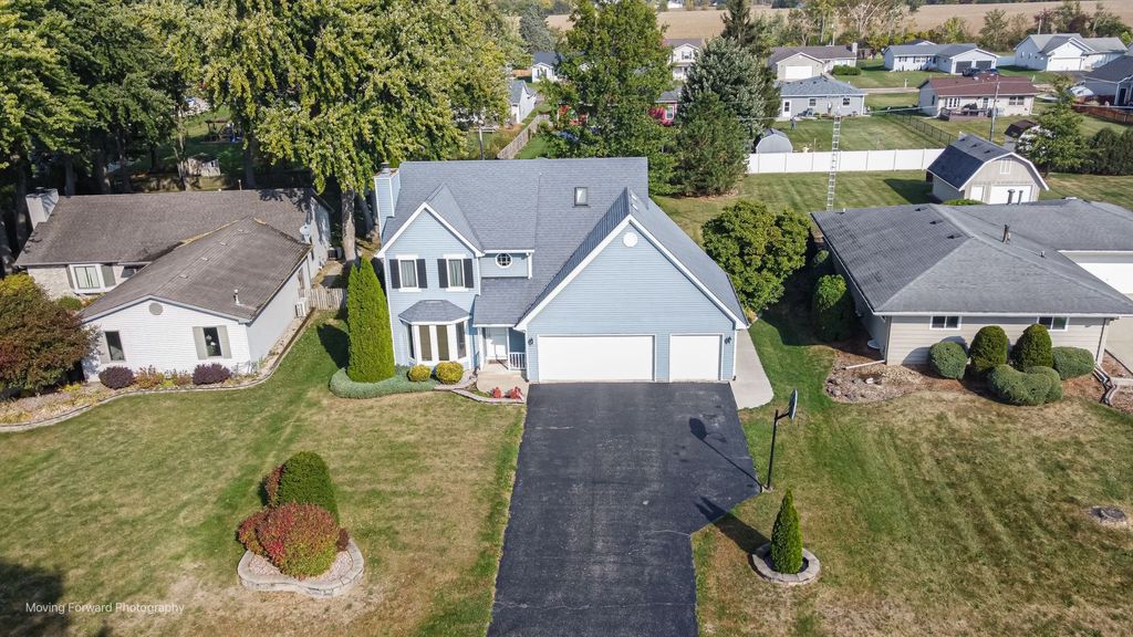 Photo for 501 Erma Drive, Somonauk, IL 60552 (MLS # 12501265)