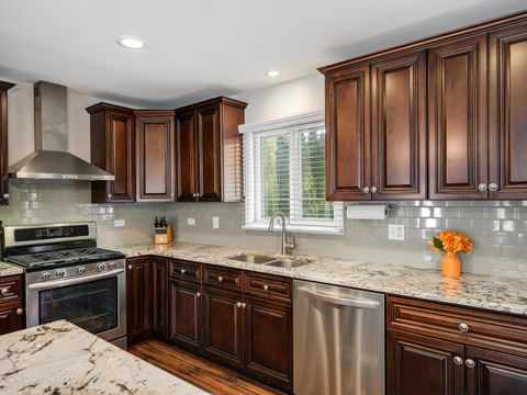 Tiny photo for 0S015 Cottonwood Drive, Wheaton, IL 60187 (MLS # 12495797)