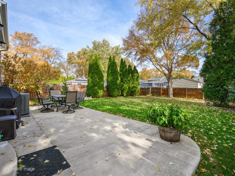 Tiny photo for 0S015 Cottonwood Drive, Wheaton, IL 60187 (MLS # 12495797)