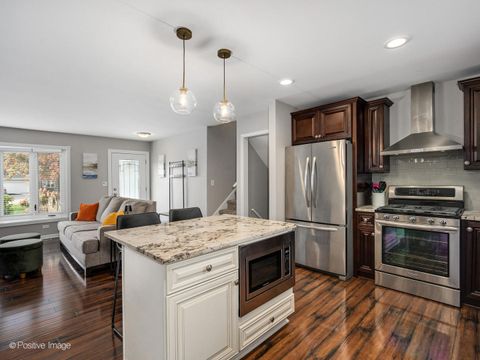 Tiny photo for 0S015 Cottonwood Drive, Wheaton, IL 60187 (MLS # 12495797)