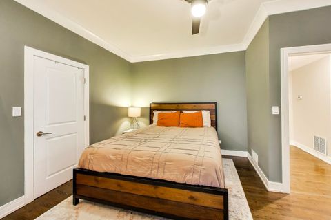 Tiny photo for 1034 E 47th Street #1W, Chicago, IL 60653 (MLS # 12633152)