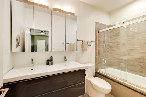 Tiny photo for 1034 E 47th Street #1W, Chicago, IL 60653 (MLS # 12633152)