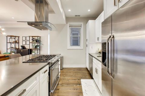 Tiny photo for 1034 E 47th Street #1W, Chicago, IL 60653 (MLS # 12633152)