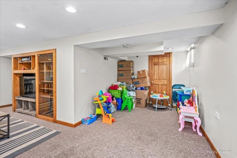 Tiny photo for 249 W Butterfield Road, Elmhurst, IL 60126 (MLS # 12790138)