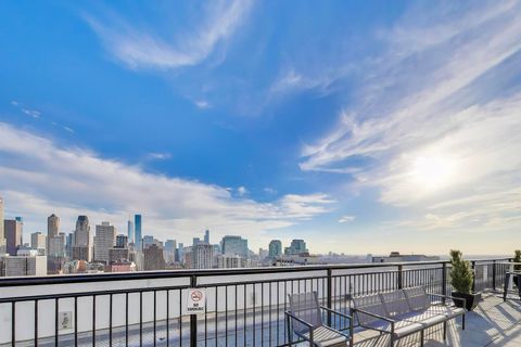 Tiny photo for 88 W Schiller Street #2903L, Chicago, IL 60610 (MLS # 12635277)