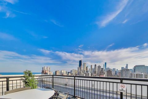 Tiny photo for 88 W Schiller Street #2903L, Chicago, IL 60610 (MLS # 12635277)