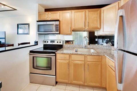 Tiny photo for 88 W Schiller Street #2903L, Chicago, IL 60610 (MLS # 12635277)