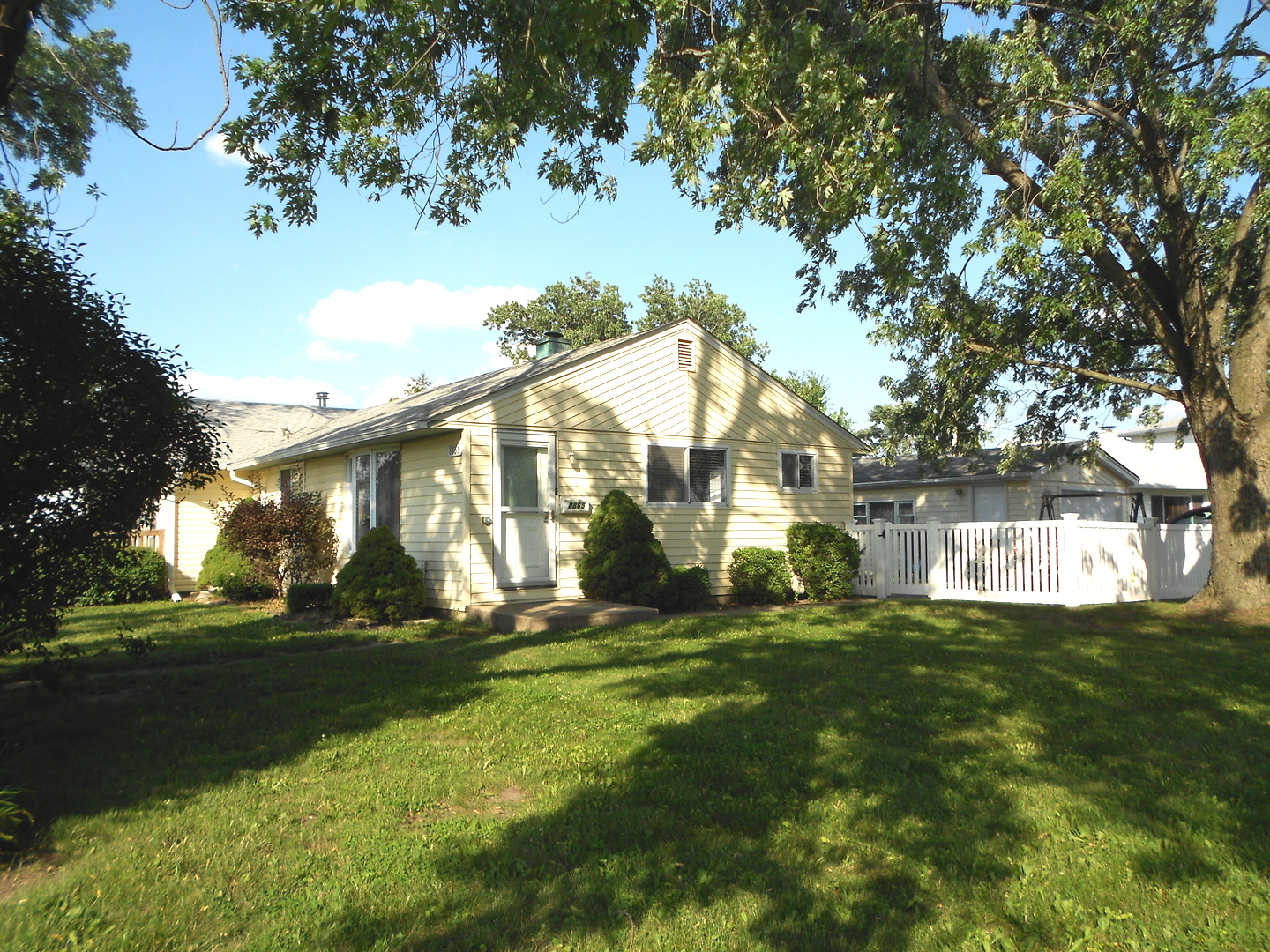 8865 S Ryan Road