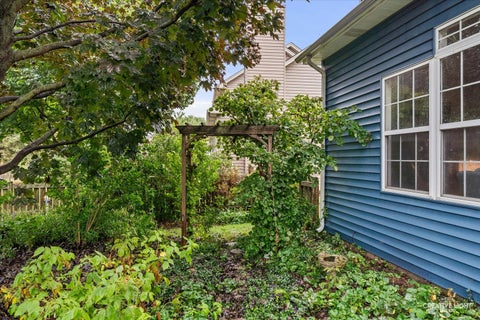 Tiny photo for 203 Parkside Lane, Oswego, IL 60543 (MLS # 12762117)
