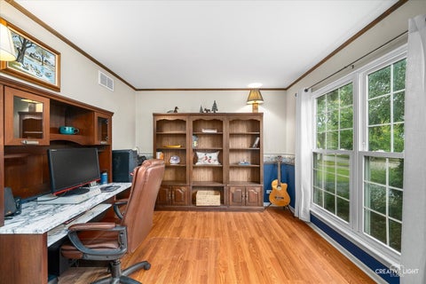 Tiny photo for 203 Parkside Lane, Oswego, IL 60543 (MLS # 12762117)