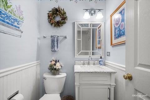 Tiny photo for 203 Parkside Lane, Oswego, IL 60543 (MLS # 12762117)