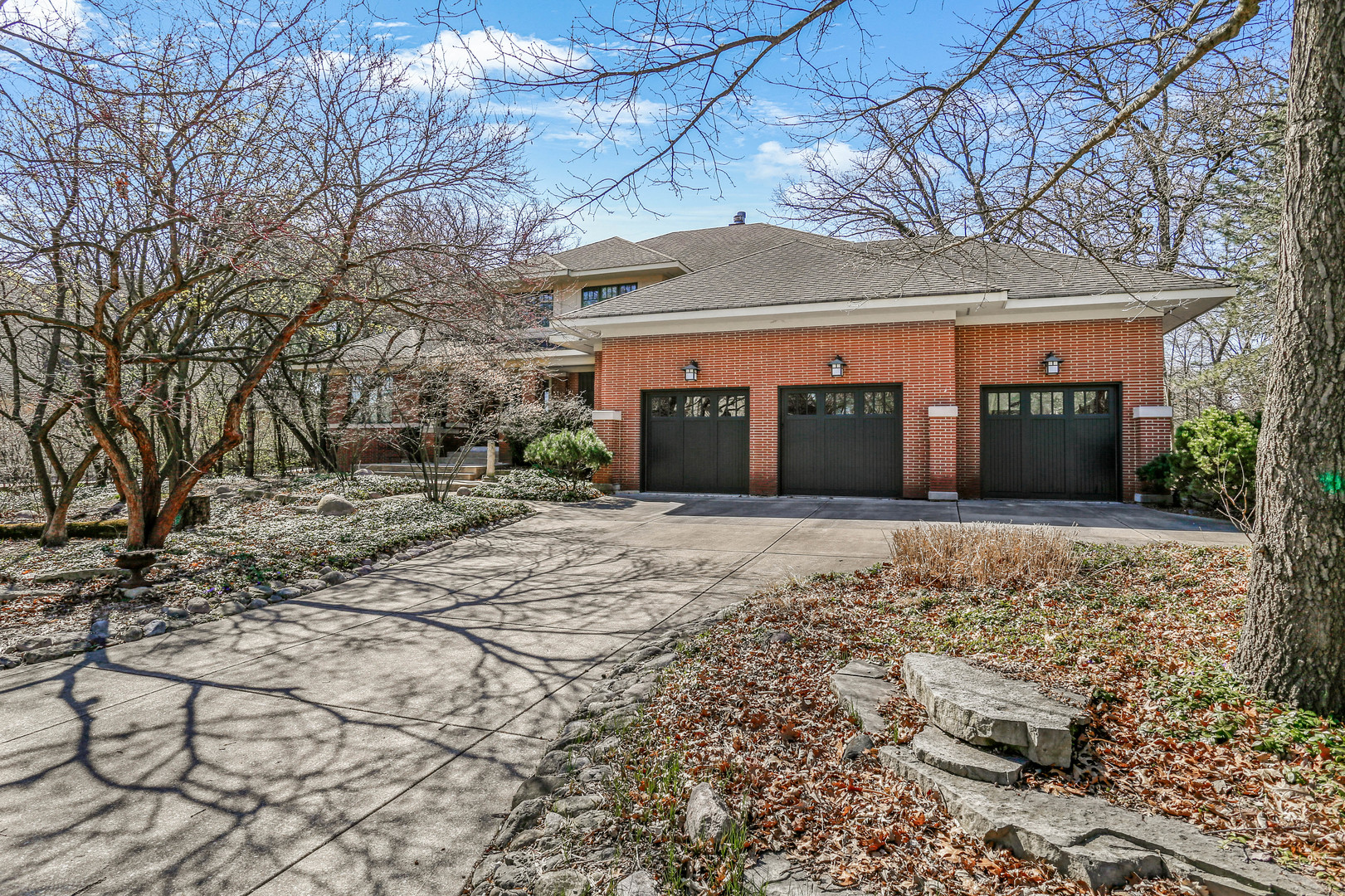 8673 Timber Ridge Drive