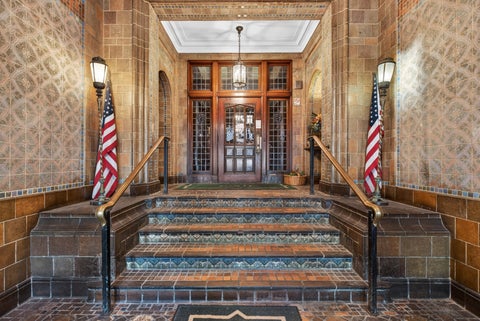 Tiny photo for 6901 S Oglesby Avenue #10A, Chicago, IL 60649 (MLS # 12678737)