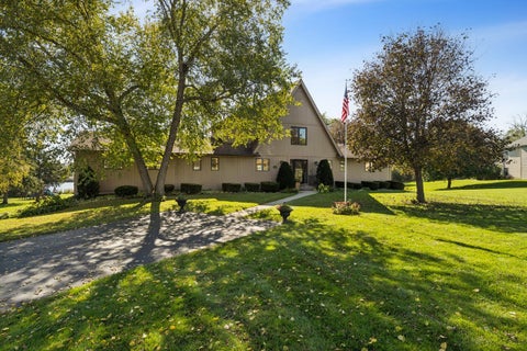 Photo of 33829 N Fischer Drive, Ingleside, IL 60041 (MLS # 12692874)