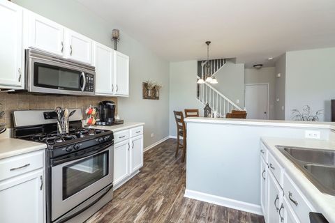 Tiny photo for 75 STRAWFLOWER Court #75, Romeoville, IL 60446 (MLS # 12514646)