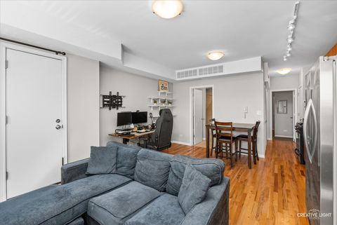 Tiny photo for 1740 W Foster Avenue #2F, Chicago, IL 60640 (MLS # 12583198)