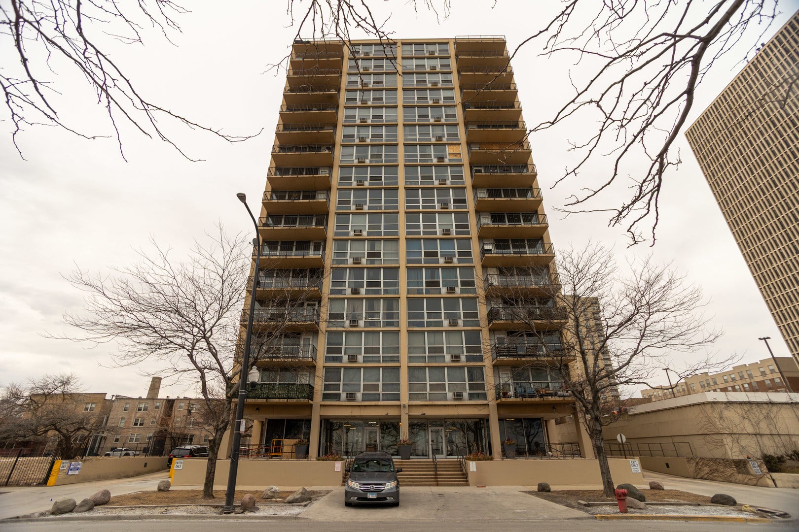 6730 S South Shore Drive 501