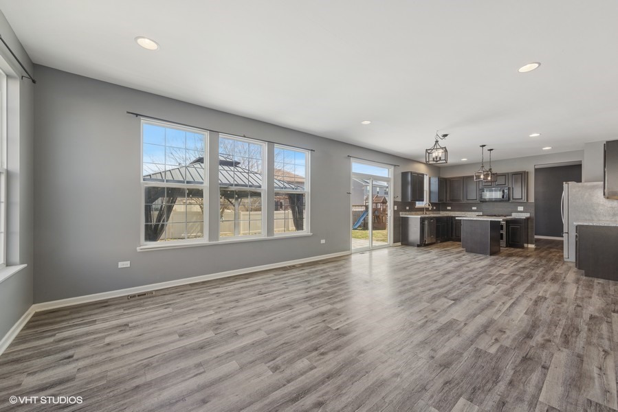 708 Long Ridge Trail