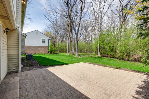 Tiny photo for 22 Regent Lane, Lincolnshire, IL 60069 (MLS # 12623875)