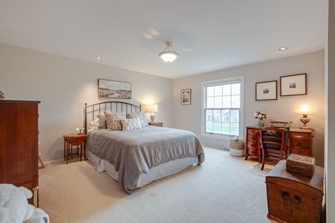 Tiny photo for 22 Regent Lane, Lincolnshire, IL 60069 (MLS # 12623875)