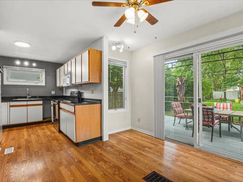 Tiny photo for 7608 Grenville Street, Machesney Park, IL 61115 (MLS # 12737543)