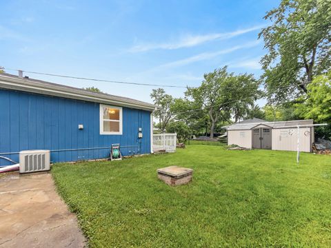 Tiny photo for 183 SUNSET Drive, Carpentersville, IL 60110 (MLS # 12654648)