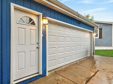 Tiny photo for 183 SUNSET Drive, Carpentersville, IL 60110 (MLS # 12654648)
