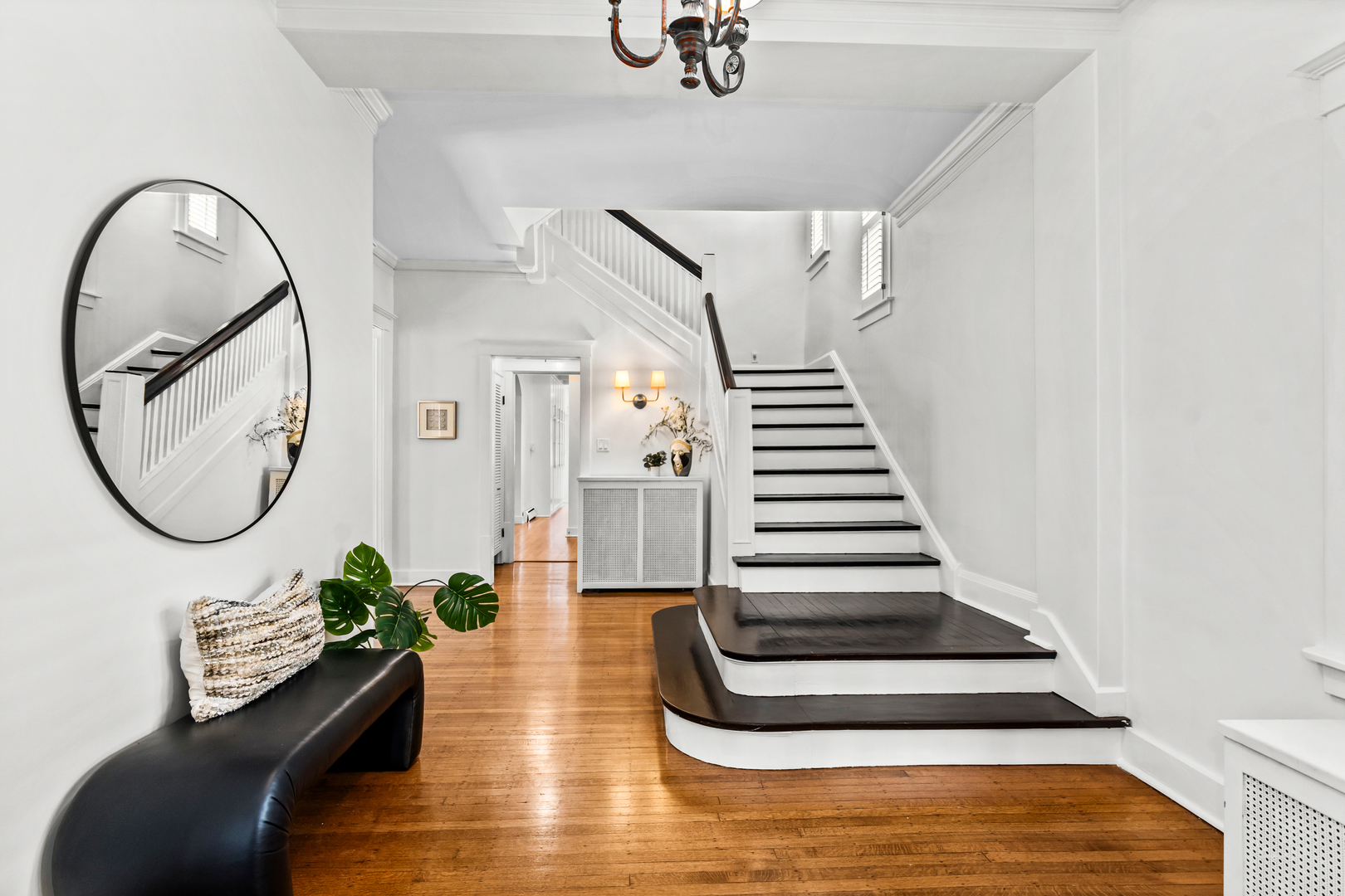 714 SHERIDAN Road