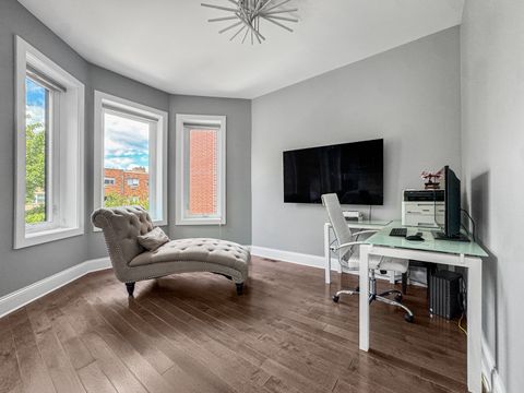 Tiny photo for 461 W Melrose Street, Chicago, IL 60657 (MLS # 12468655)