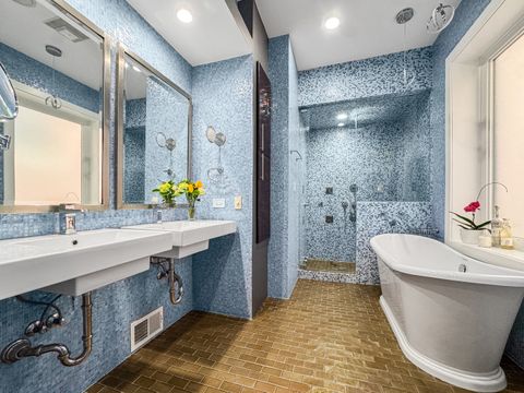 Tiny photo for 461 W Melrose Street, Chicago, IL 60657 (MLS # 12468655)