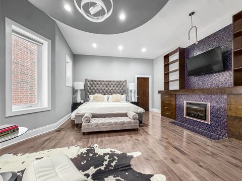 Tiny photo for 461 W Melrose Street, Chicago, IL 60657 (MLS # 12468655)