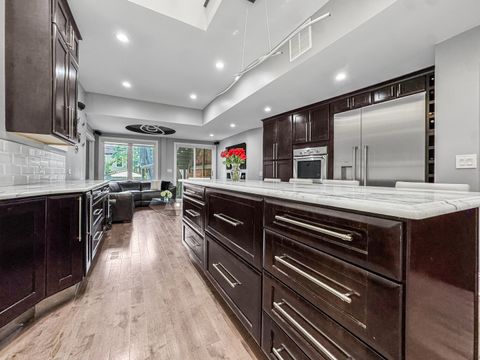 Tiny photo for 461 W Melrose Street, Chicago, IL 60657 (MLS # 12468655)