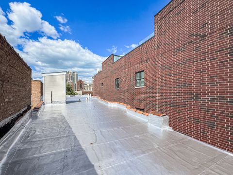 Tiny photo for 461 W Melrose Street, Chicago, IL 60657 (MLS # 12468655)