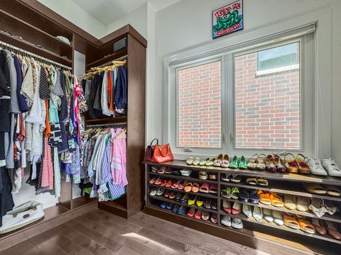 Tiny photo for 461 W Melrose Street, Chicago, IL 60657 (MLS # 12468655)