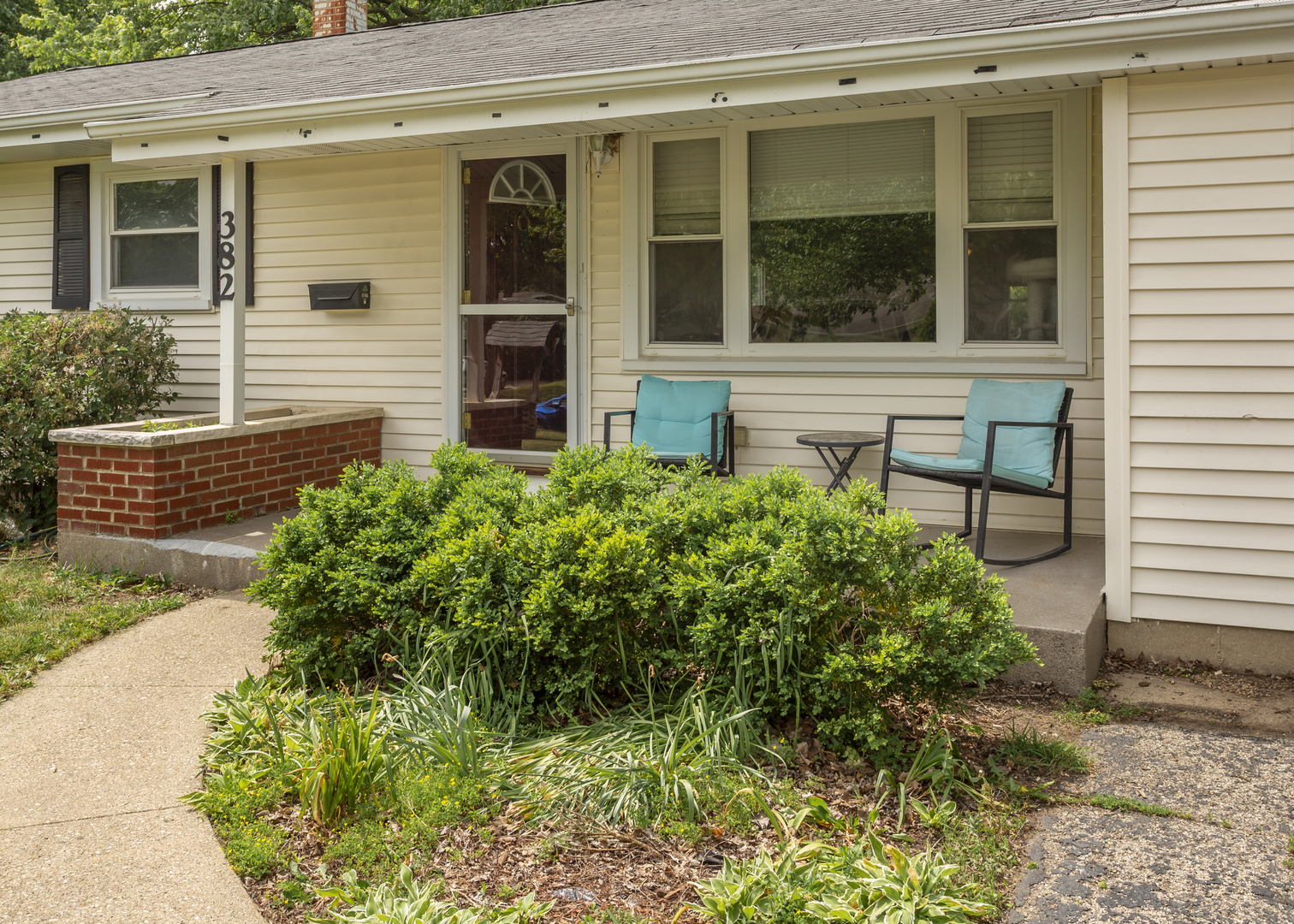382 Keith Avenue