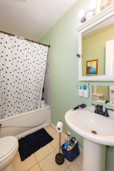 Tiny photo for 382 Keith Avenue, Crystal Lake, IL 60014 (MLS # 12656230)