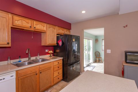 Tiny photo for 382 Keith Avenue, Crystal Lake, IL 60014 (MLS # 12656230)