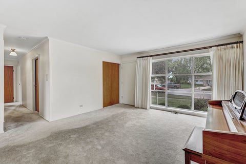 Tiny photo for 385 Pleasant Street, Hoffman Estates, IL 60169 (MLS # 12761078)