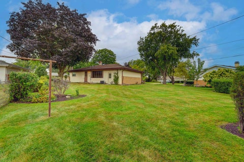 Tiny photo for 385 Pleasant Street, Hoffman Estates, IL 60169 (MLS # 12761078)